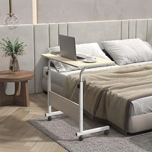 🖥️ طاولة لاب توب قابلة للتعديل 90×40 سم – بيج مع عجلات للسرير والأريكة و لابتوب